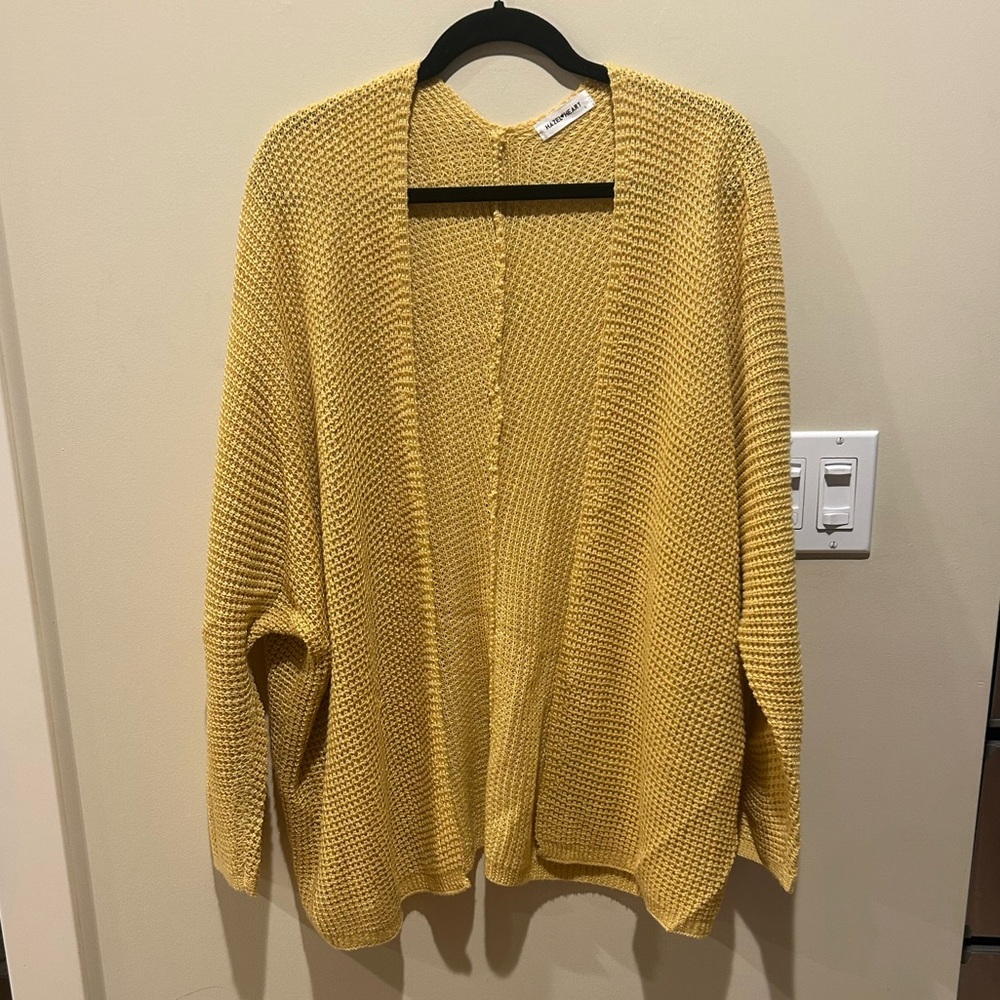 EUC Size Large Hazel Heart cardigan